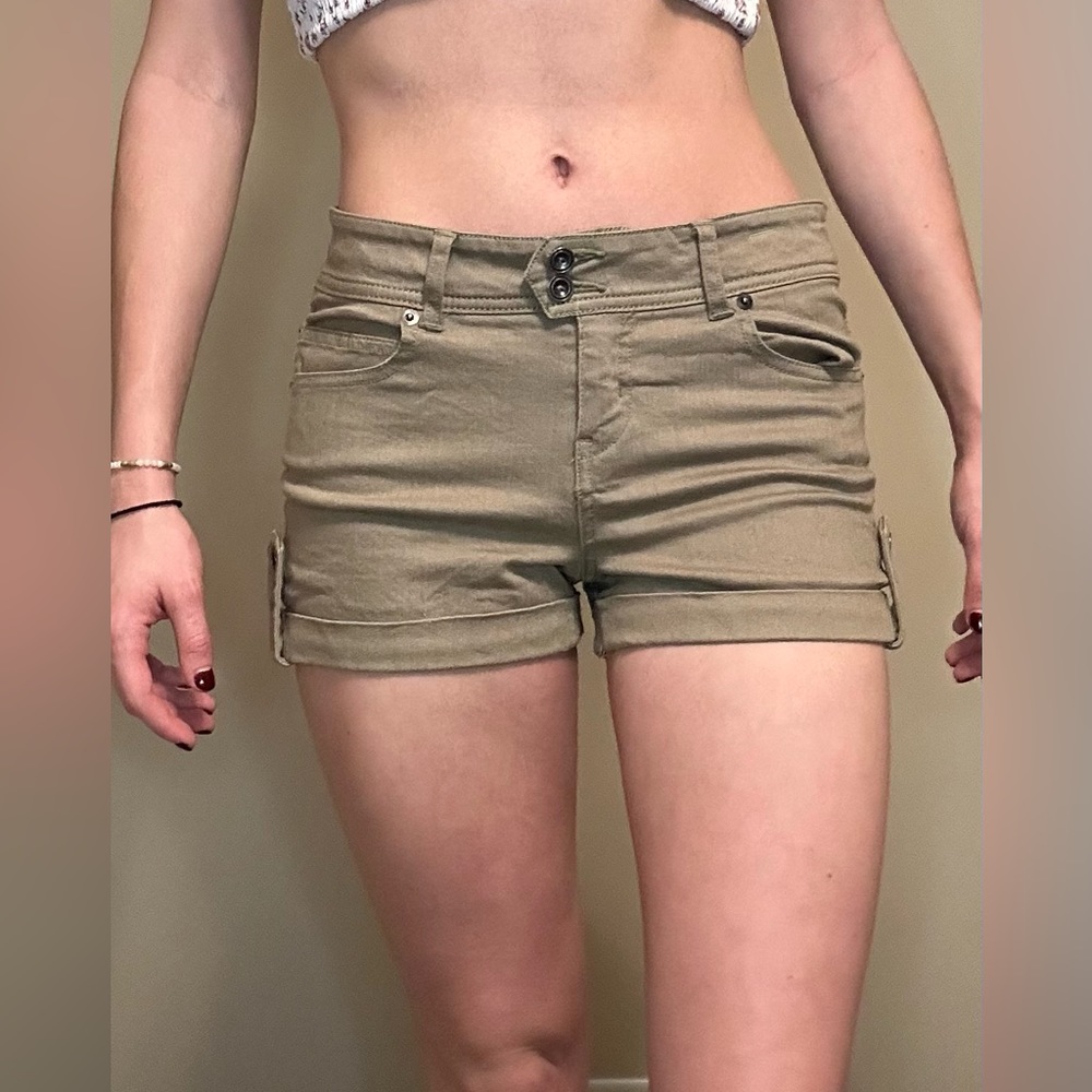 Forever 21 Contemporary Tan Shorts